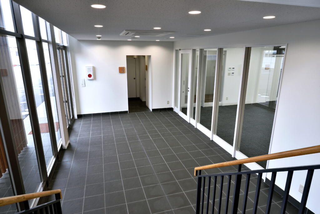 長く使えるオフィスの安全性と設備 